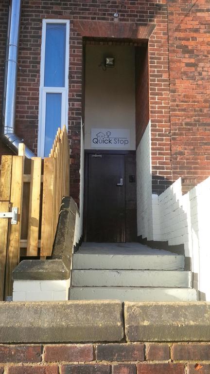 Quick Stop Uk Sheffield Exterior foto